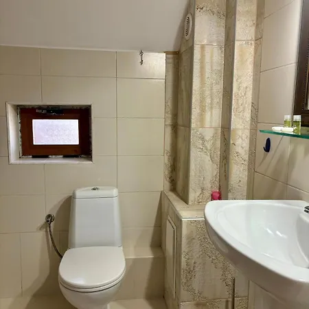 Urban Retreat - до община Apartment